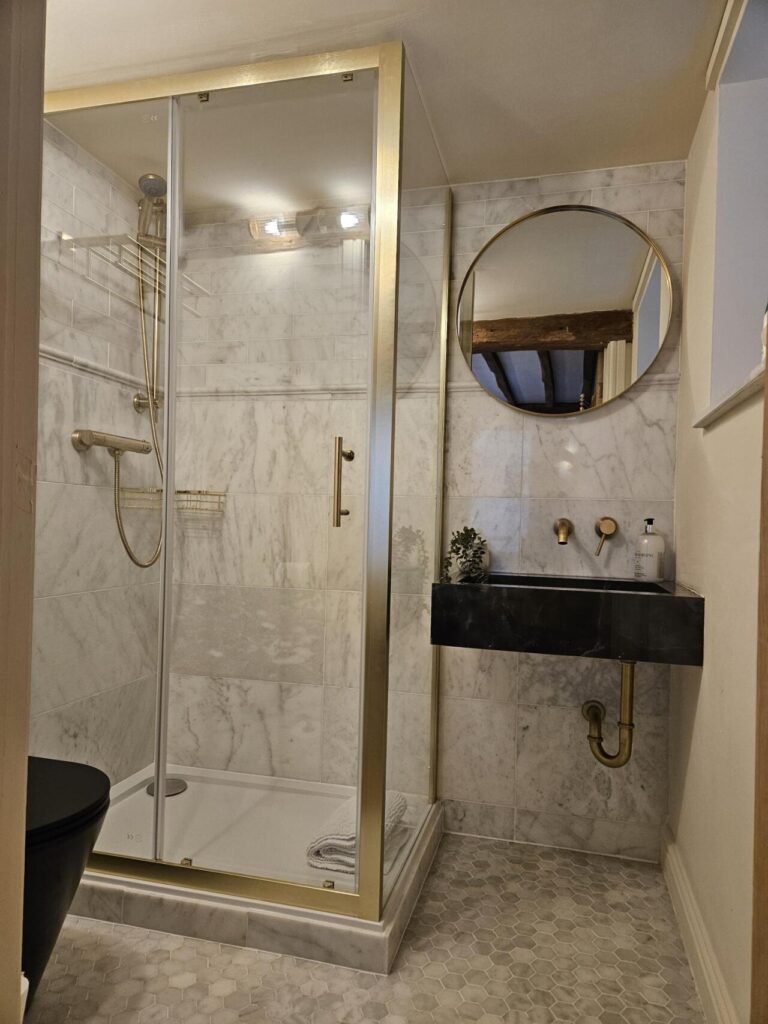 cotswold-cottage-guesthouse-classic-king-room-3-06