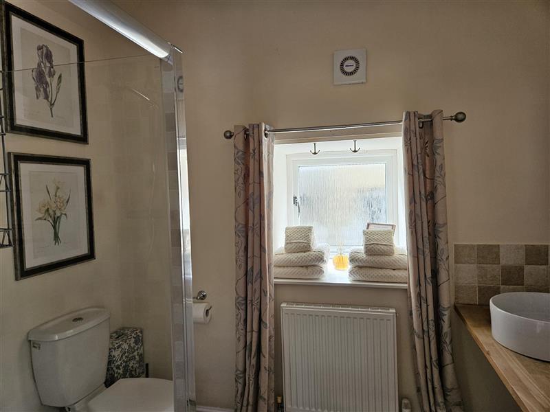 cotswold-cottage-guesthouse-family-suite-19