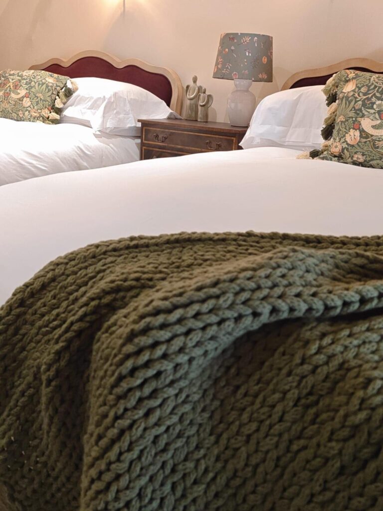 cotswold-cottage-guesthouse-property-15