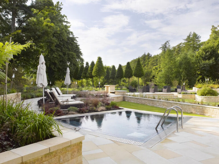 Book the Cotswolds - Home