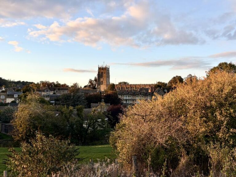 Book the Cotswolds - Home Book the Cotswolds - Home