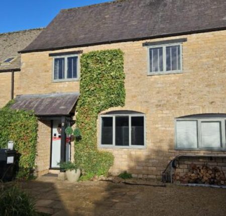 Book the Cotswolds - Room List v6