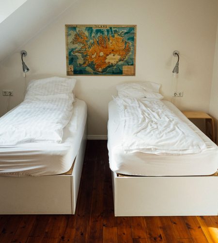Book the Cotswolds - Room List v7