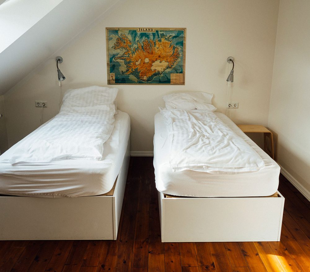 Book the Cotswolds - Room List v3