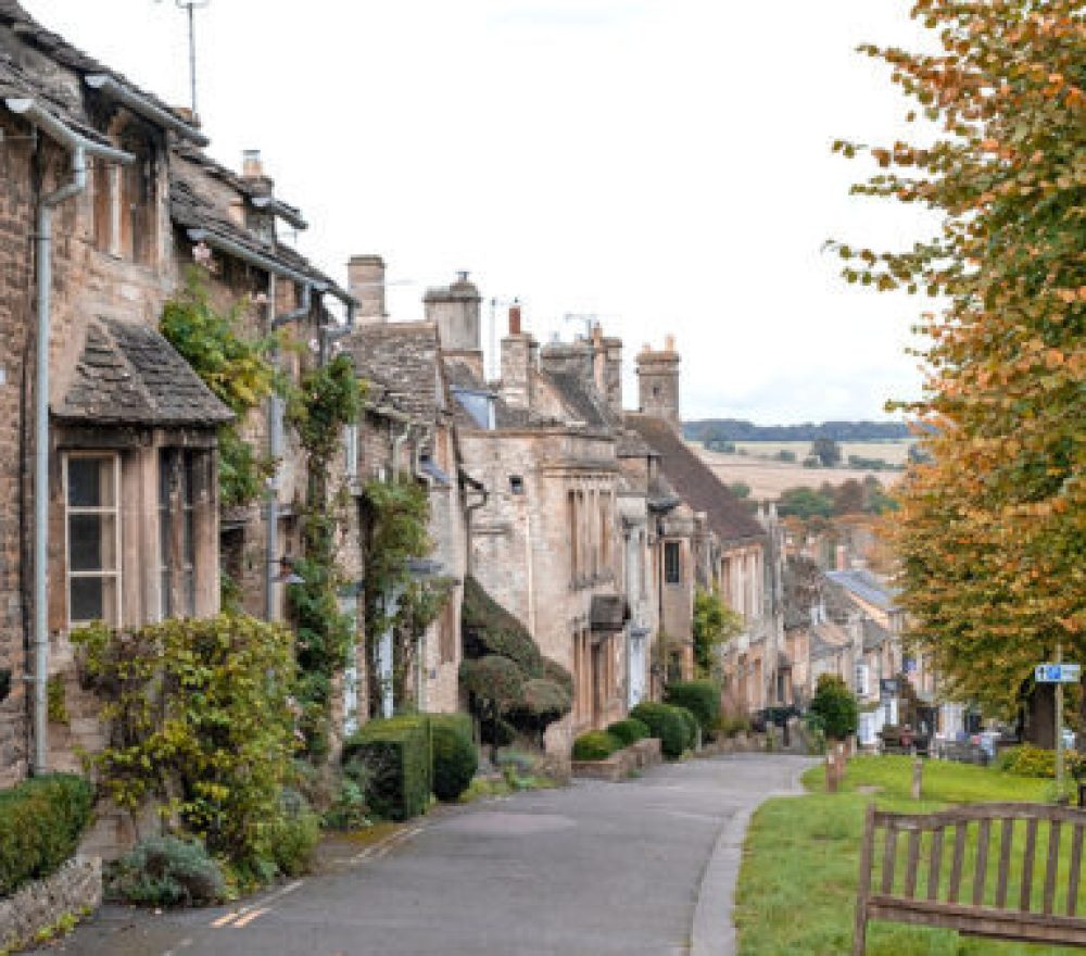 Book the Cotswolds - Room List v3